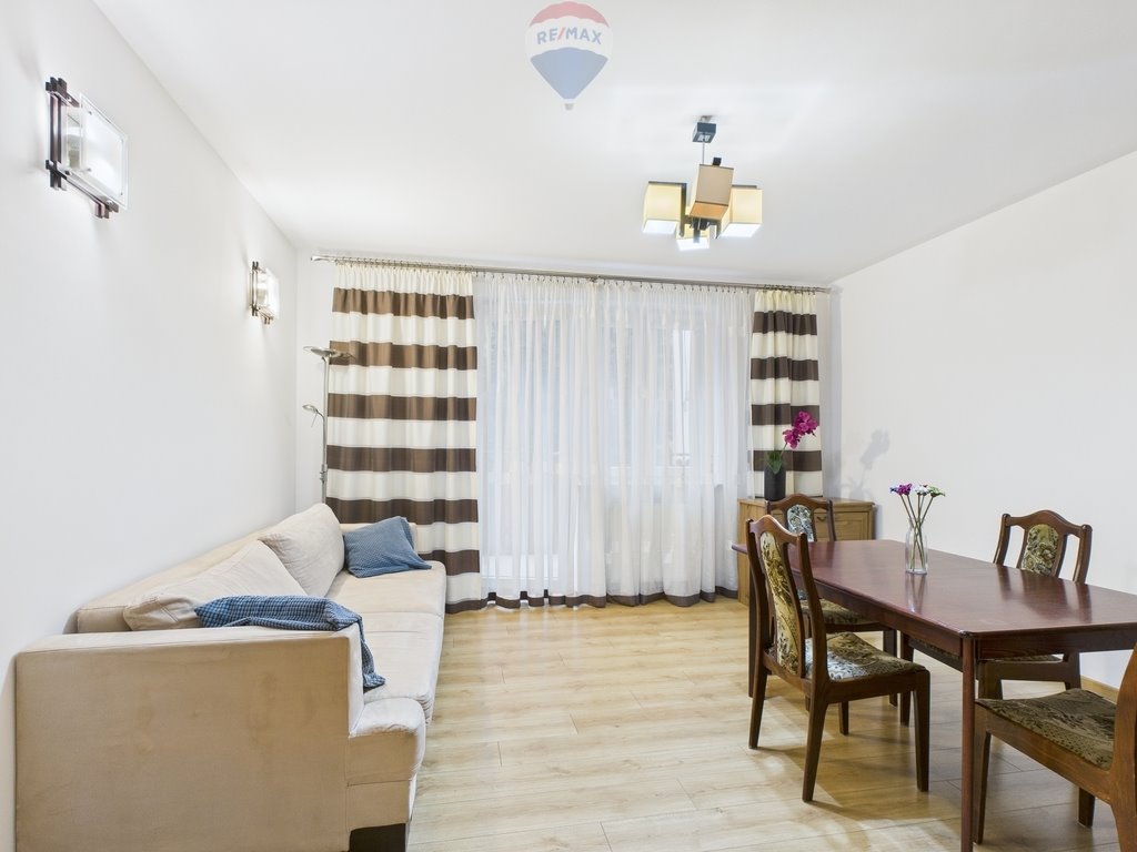 Mieszkanie trzypokojowe na wynajem Otwock, Samorządowa  65m2 Foto 1