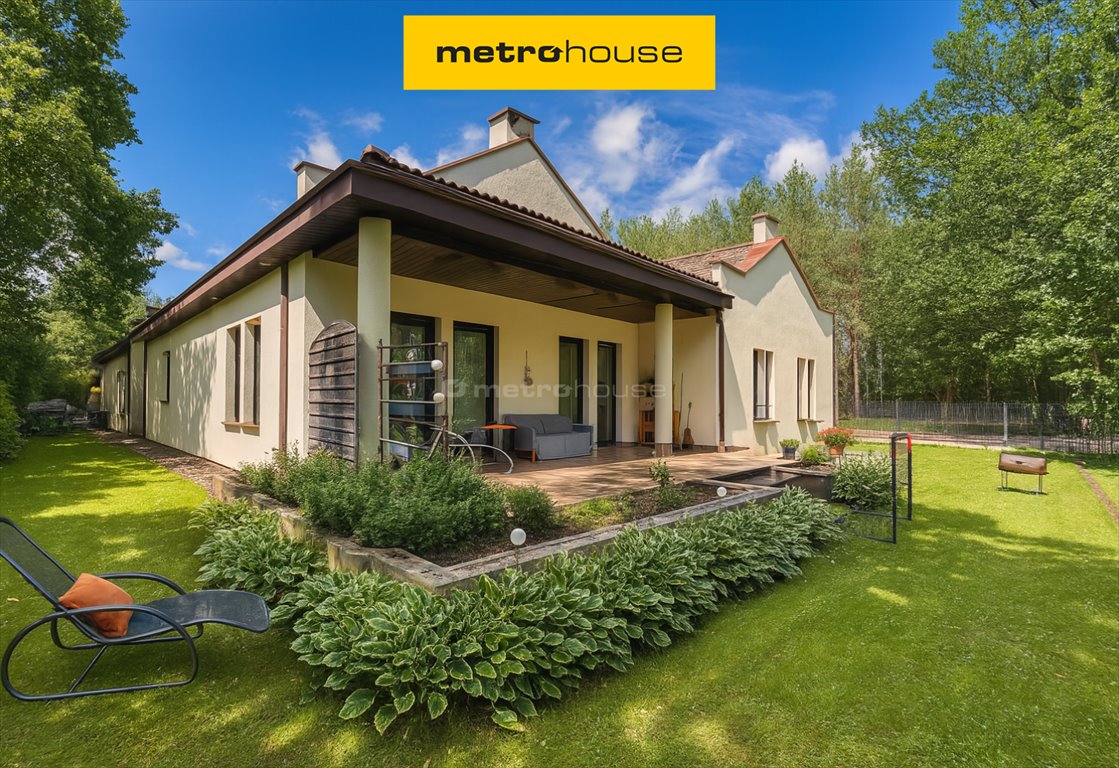 Dom dwulokalowy w Solecu z dużą działką i tarasami Solec  308m2 Foto 1