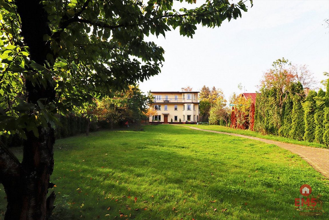 Komfortowy dom 135 m2 z dużą działką i tarasem Augustów  135m2 Foto 1