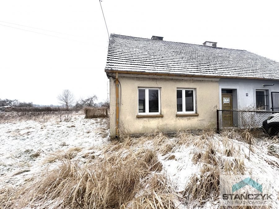 Dom bliźniak do remontu z dużym potencjałem, 130 m2 Łoźnica  130m2 Foto 1
