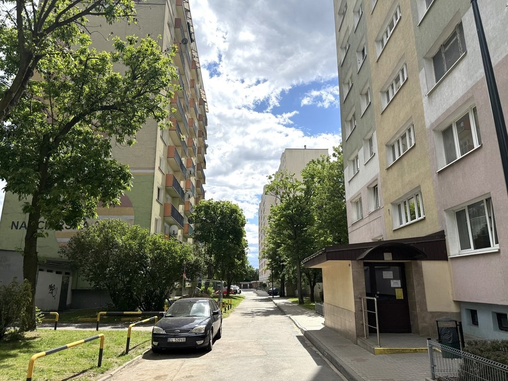 Na sprzedaż przestronne 3-pokojowe mieszkanie z balkonem w Łodzi Łódź, Polesie, Bratysławska  54m2 Foto 1