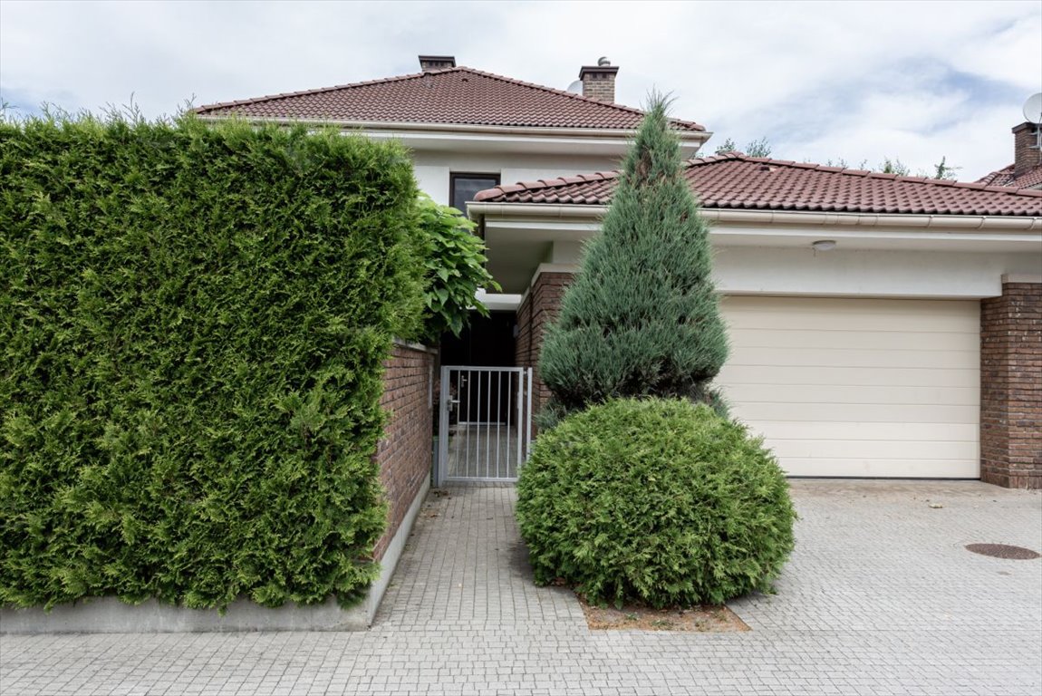 Ekskluzywny dom 370 m² z garażem i sauną na Osiedlu Konstancja Bielawa  370m2 Foto 1