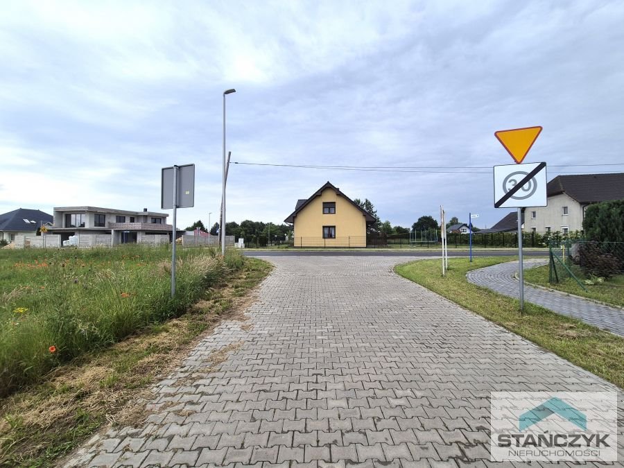 Działka 1246 m² z mediami w Przybiernowie - polecam! Przybiernów  1 246m2 Foto 1