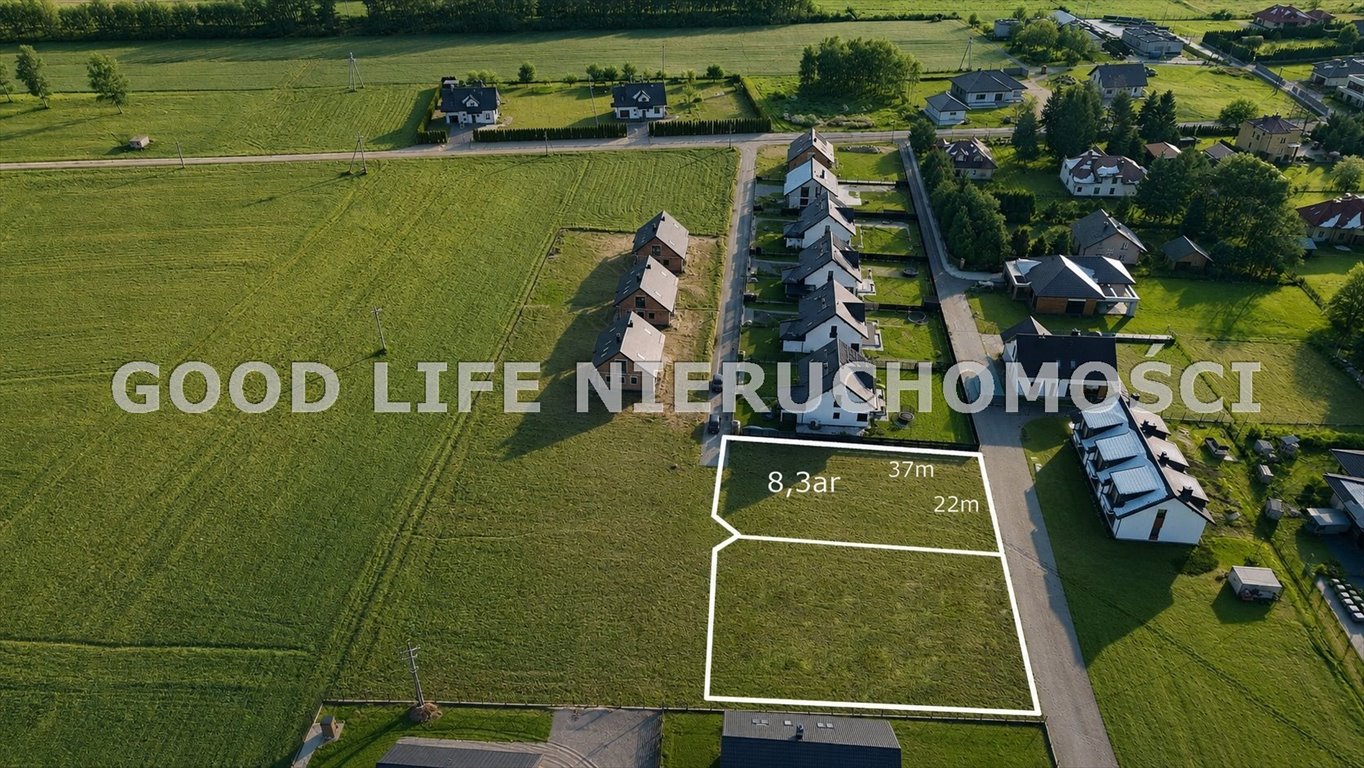 Działka 8,3 ar w Krasnem z mediami i spokojną okolicą Krasne  830m2 Foto 1