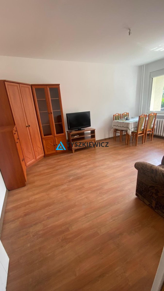 Mieszkanie trzypokojowe na wynajem Gdynia, Cisowa, Chylońska  63m2 Foto 1