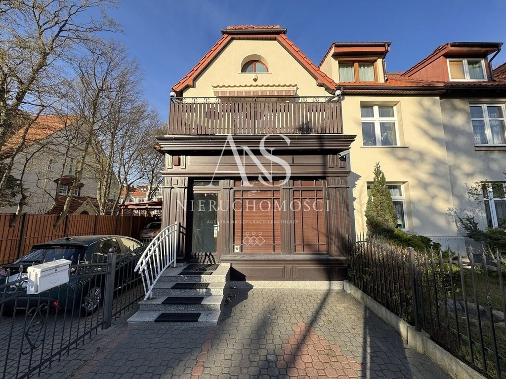 Atrakcyjny lokal 26,74 m² z piwnicą, klimatyzacją i parkingiem Sopot  27m2 Foto 1
