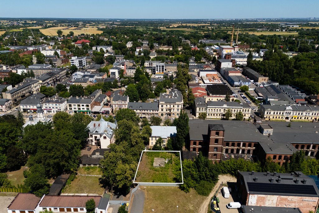 Działka komercyjna na sprzedaż Pabianice  884m2 Foto 1
