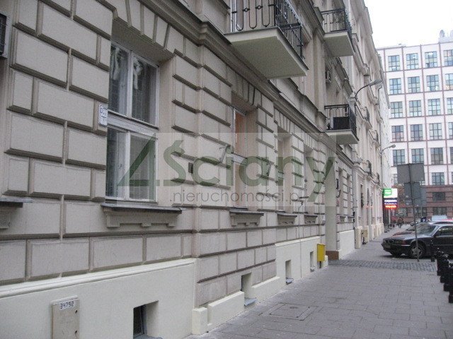Biuro 46 m² w centrum Warszawy, dostęp do windy Warszawa, Śródmieście  46m2 Foto 1