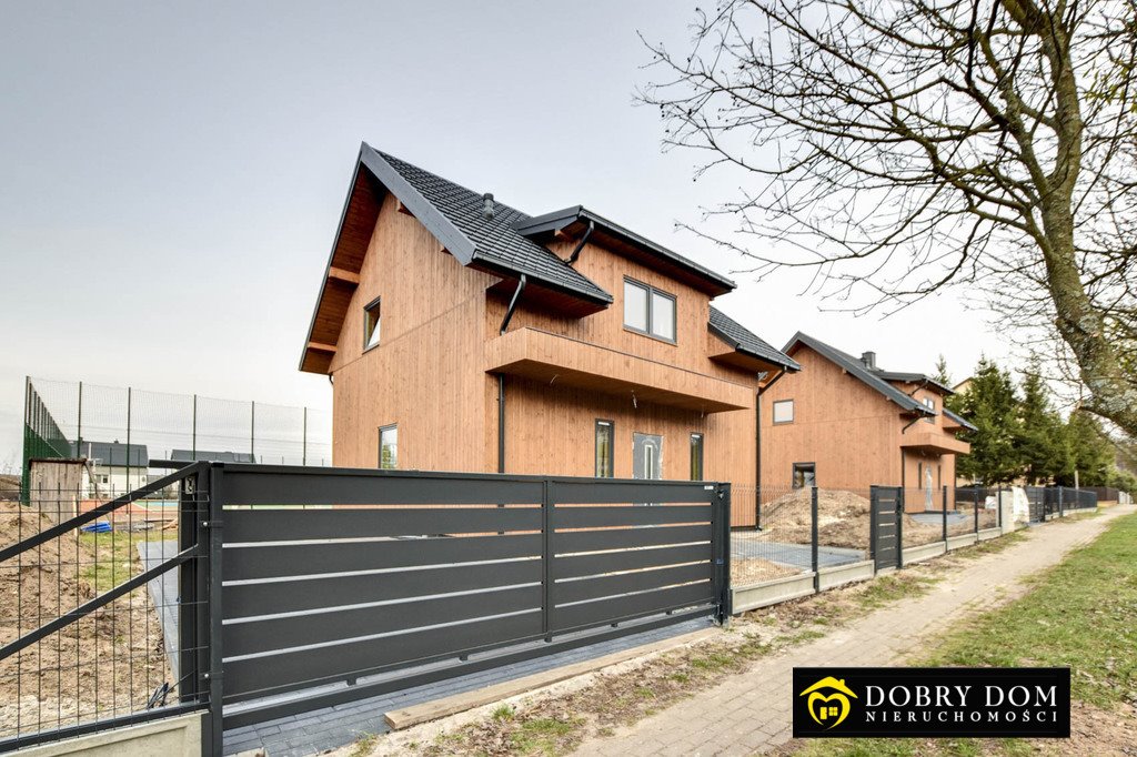 Nowoczesny dom w Supraślu z tarasami i pompą ciepła Supraśl  107m2 Foto 1