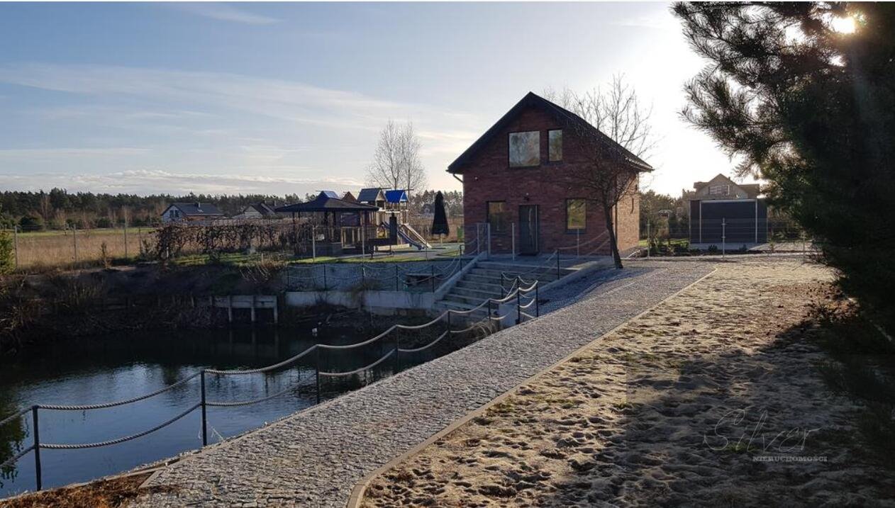 Nowoczesny dom rekreacyjny 57 m2 z dużą działką 2000 m2 Altanka  57m2 Foto 1