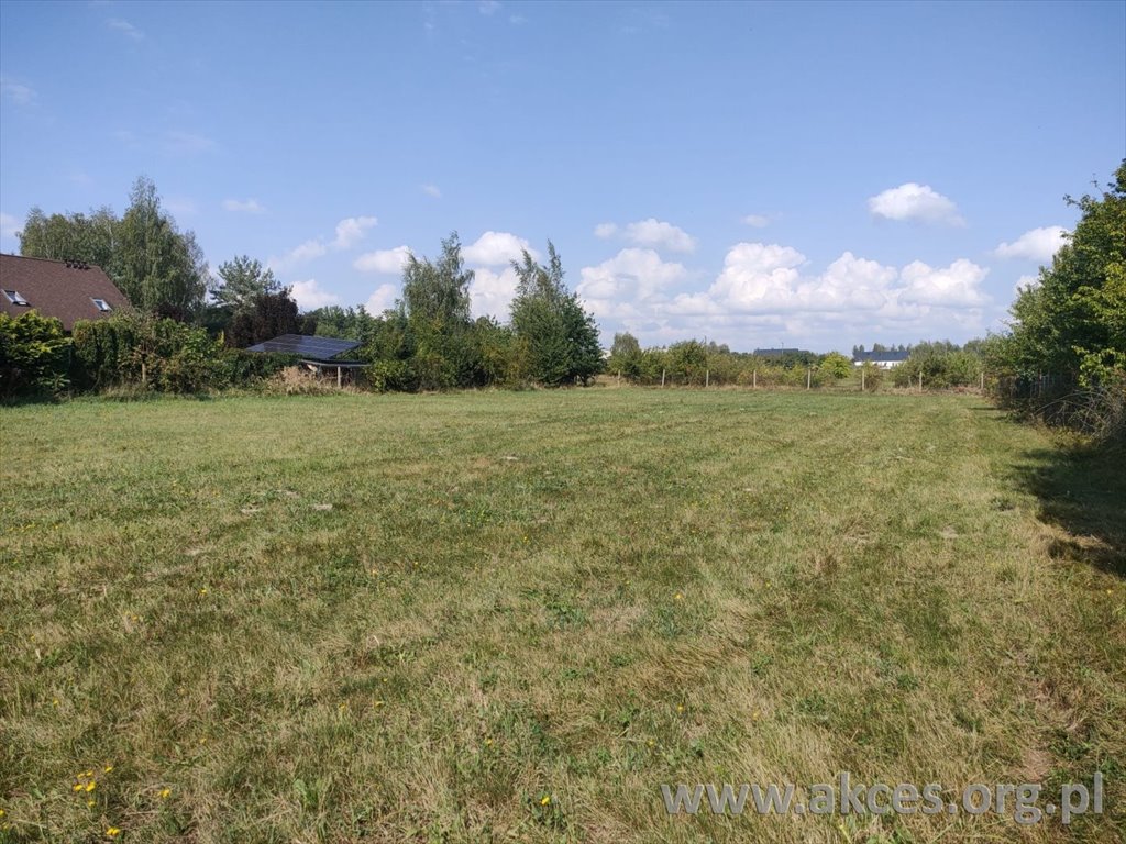 Działka 2383 m² z mediami, lasem i jeziorkiem Jeziora  2 383m2 Foto 1