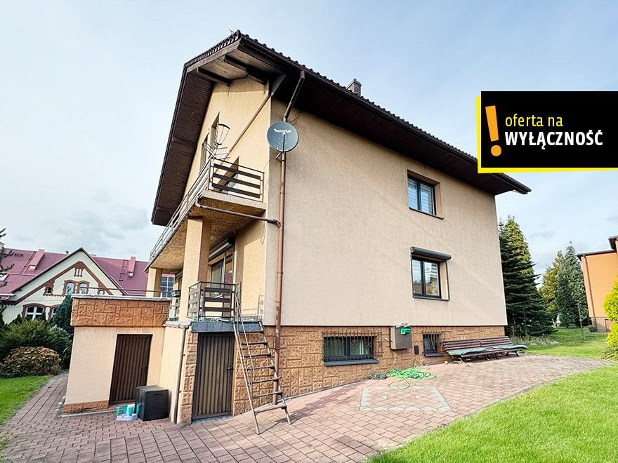 Przestronny dom 384 m² z ogrodem i garażem w Kłokocinie Rybnik, Kłokocin, Włościańska  384m2 Foto 1