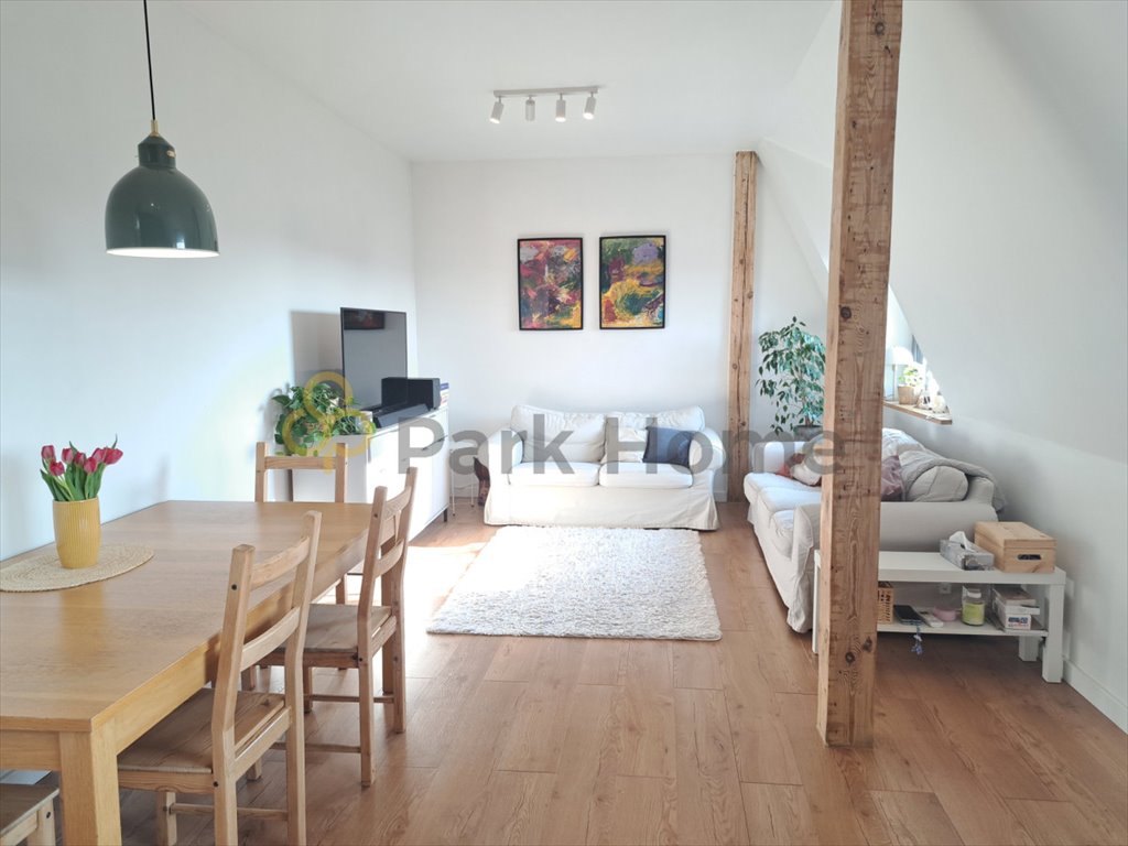 Mieszkanie czteropokojowe  na sprzedaż Kościan  110m2 Foto 1