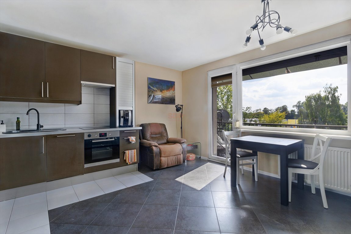 Mieszkanie czteropokojowe  na sprzedaż Łódź, Bałuty, Radogoszcz - Wschód, Gustawa Herlinga-Grudzińskiego  62m2 Foto 1