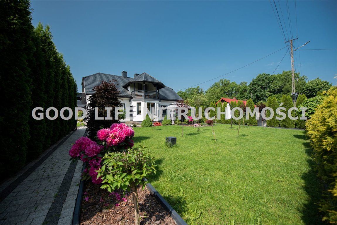 Przestronny dom z sauną i ogrodem na 1,06 ha Żołynia, Mickiewicza  300m2 Foto 1