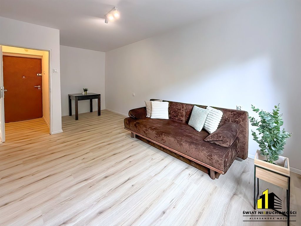 Mikrokawalerka 23,5 m² w Bielsku-Białej, gotowa do zamieszkania! polecam! Bielsko-Biała, Górne Przedmieście  24m2 Foto 1
