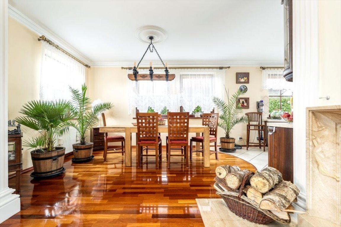 Przestronny dom 282 m² z ogrodem, garażem i altanką Świnoujście, Przytór  282m2 Foto 1