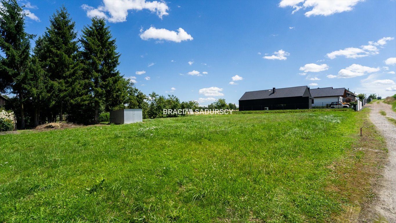 Działka budowlana w Brzezince – blisko Krakowa z możliwością rozbudowy Brzezinka, Dolna  958m2 Foto 1