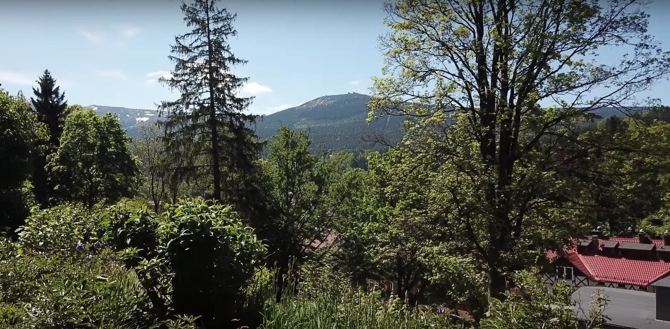 Mieszkanie czteropokojowe  na sprzedaż Szklarska Poręba, Pstrowskiego  89m2 Foto 1