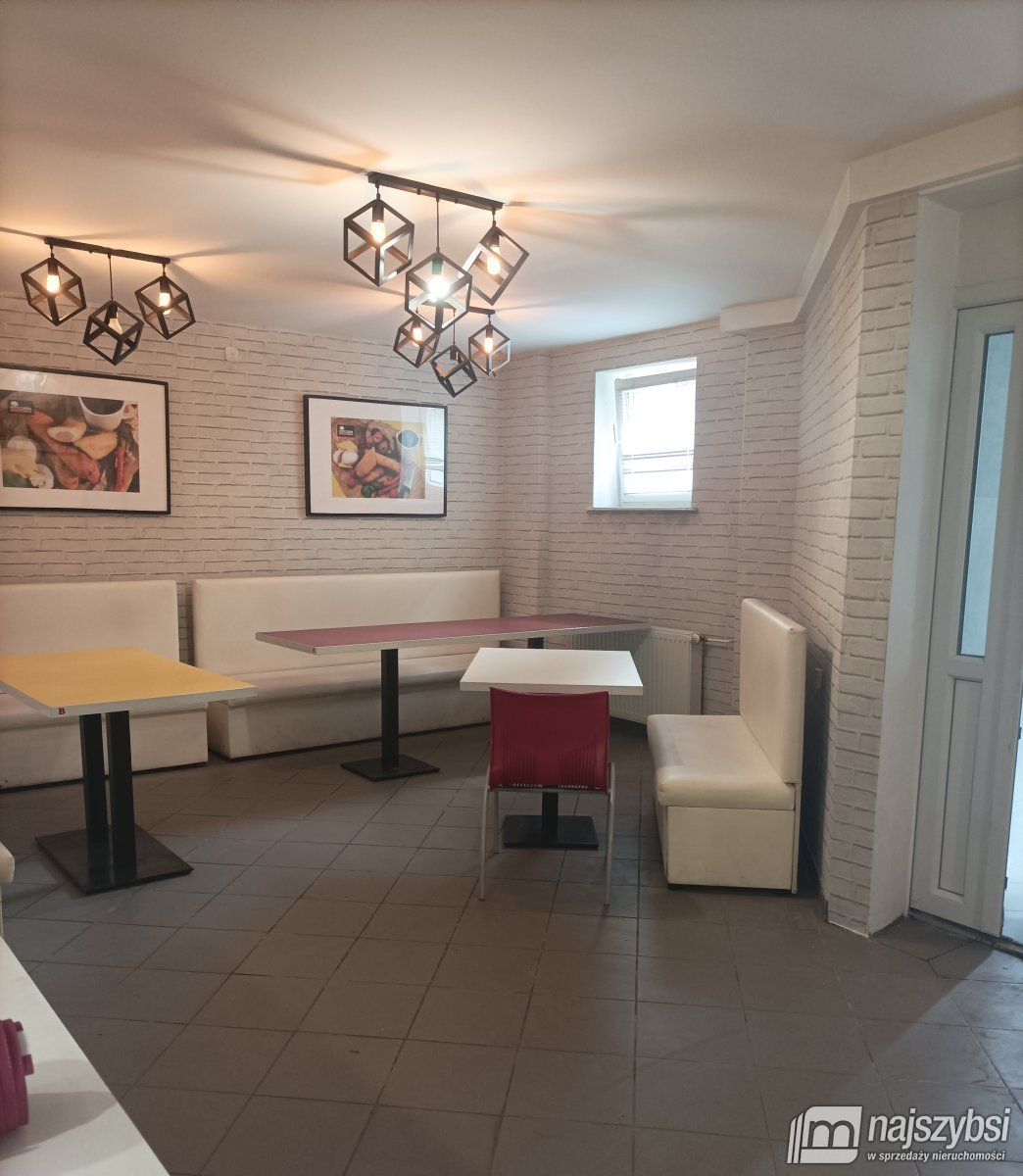 Lokal użytkowy 120 m² przy deptaku w Złocieńcu - polecam!: Złocieniec: Piłsudskiego 23