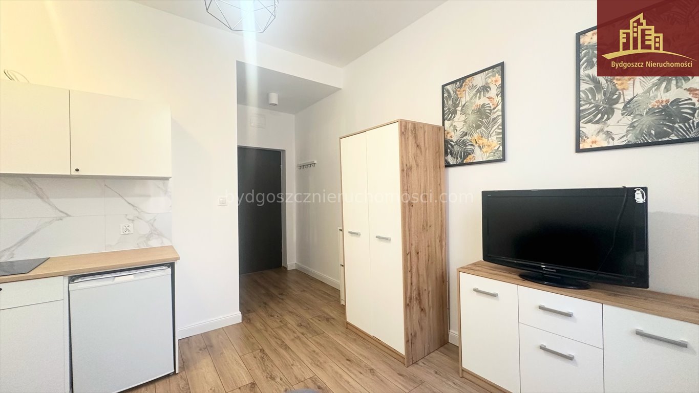 Kawalerka na wynajem Bydgoszcz, Centrum  27m2 Foto 1