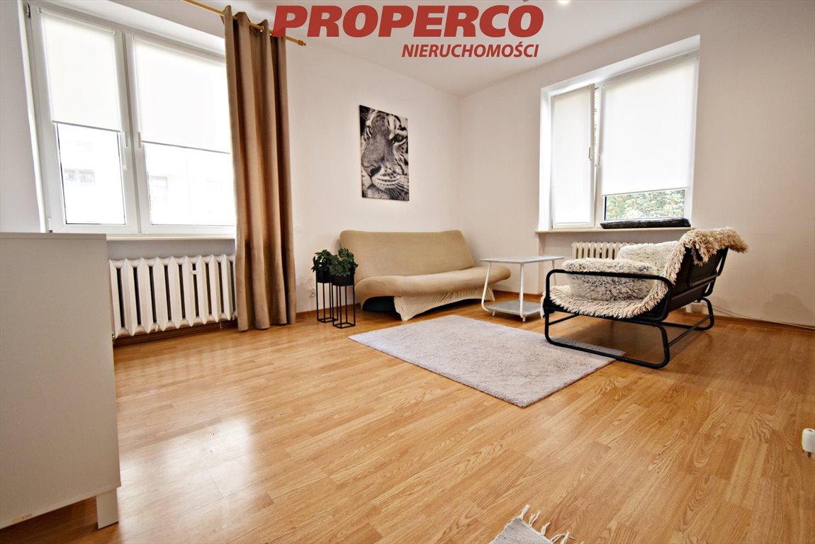 Kielce Centrum, 32,14 m2, umeblowane, blisko sklepów Kielce, Centrum, Panoramiczna  32m2 Foto 1