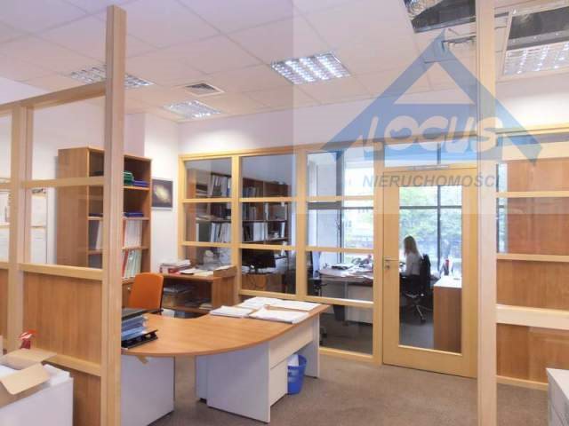 Lokal użytkowy na sprzedaż Warszawa, Śródmieście 1 005m2 Foto 1 Lokal użytkowy na sprzedaż Warszawa, Śródmieście 1 005m2 Foto 1