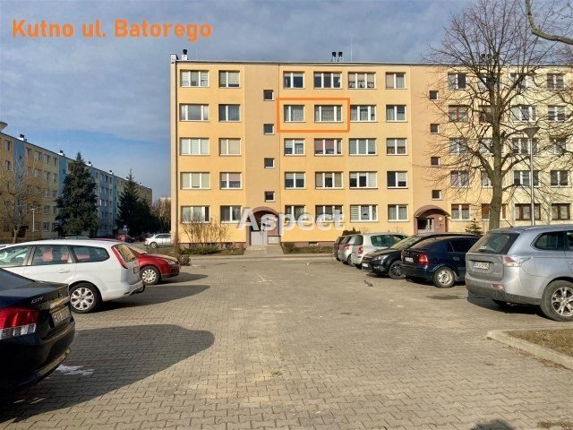 Mieszkanie trzypokojowe na sprzedaż Kutno  58m2 Foto 1