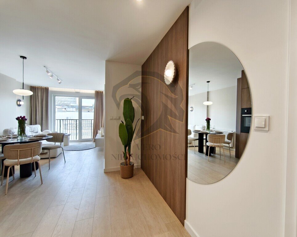Centrum Łodzi: 2-pokojowe 42 m² z balkonem i garderobą Łódź, Centrum  42m2 Foto 1
