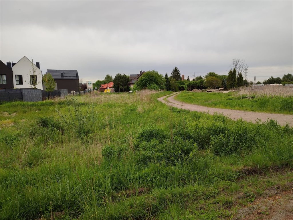 Działka budowlana 1400 m² w Starych Babicach z mediami Stare Babice  1 400m2 Foto 1