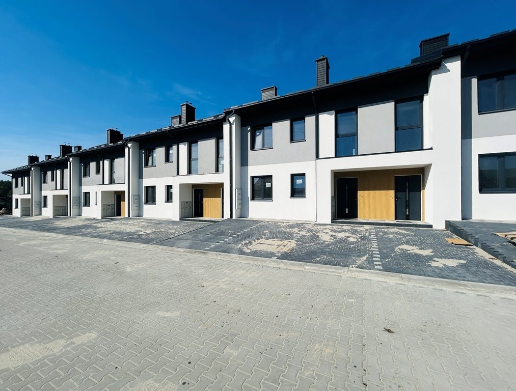 Do sprzedania przestronne 3-pokojowe mieszkanie z ogródkiem w Głogowie Małopolskim Głogów Małopolski  64m2 Foto 1