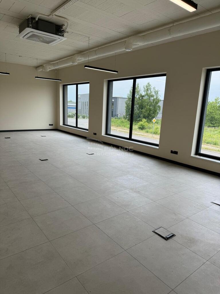 Lokal użytkowy na sprzedaż Kornica  600m2 Foto 5