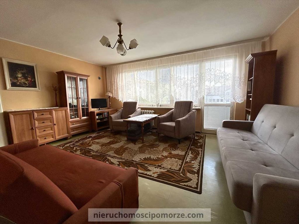 Zapraszam do obejrzenia jasnej kawalerki z dużym balkonem 34 m² w Człuchowie Człuchów, Sikorskiego  34m2 Foto 1