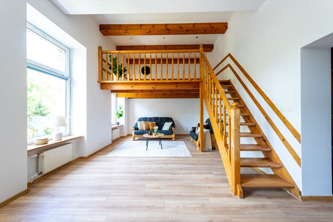 Do sprzedania wyjątkowe mieszkanie 55 m² w zabytkowym budynku Zegrze Południowe, Osiedle Wojskowe 9  55m2 Foto 1