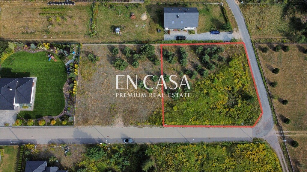 Działka 1734 m² z pełnym uzbrojeniem i dużym potencjałem Młochów, Słoneczna  1 734m2 Foto 1