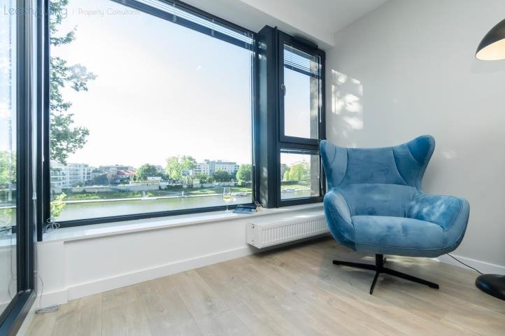 Loft z widokiem na Wisłę, miejsce w garażu, Kraków Kraków, Dębniki, Madalińskiego, gen. Antoniego Józefa  52m2 Foto 1