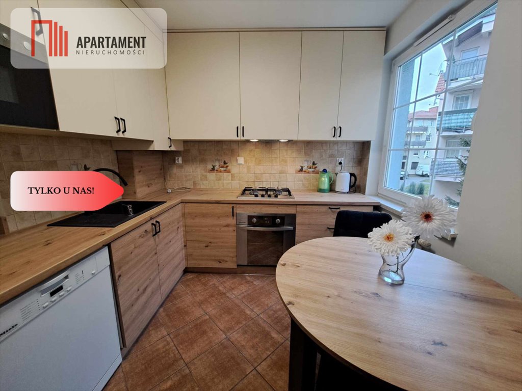 Wynajem 3-pokojowego mieszkania 64 m² z balkonem - Brzeg Dolny Brzeg Dolny  64m2 Foto 1