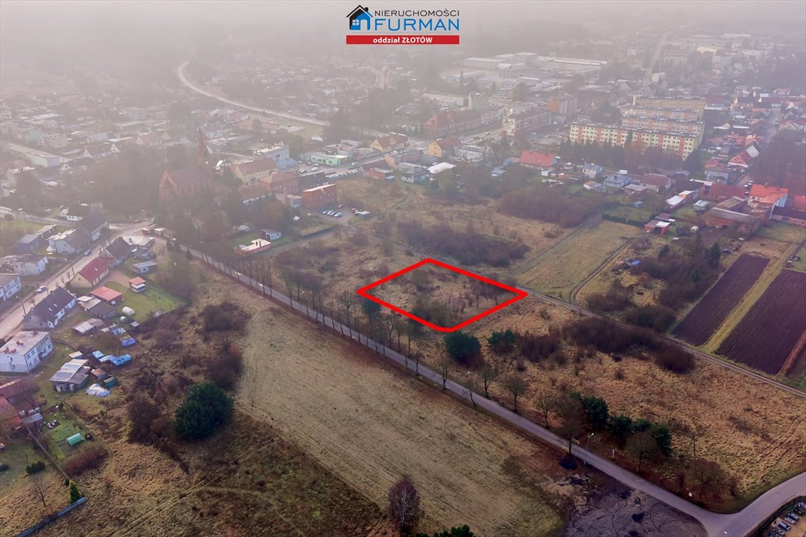 Działka pod zabudowę wielorodzinną 2716 m2 w Okonku Okonek  2 716m2 Foto 1