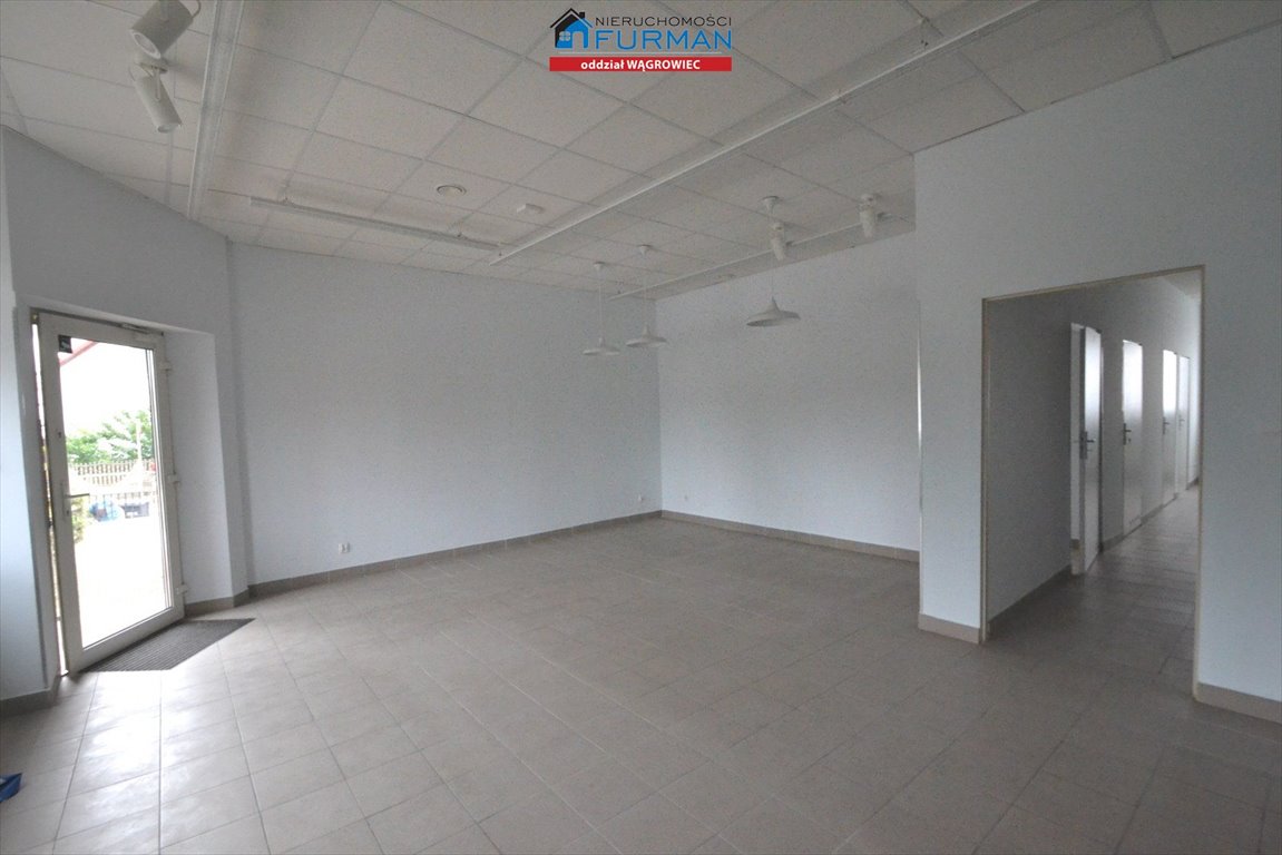 Lokal użytkowy na wynajem Wągrowiec  106m2 Foto 1