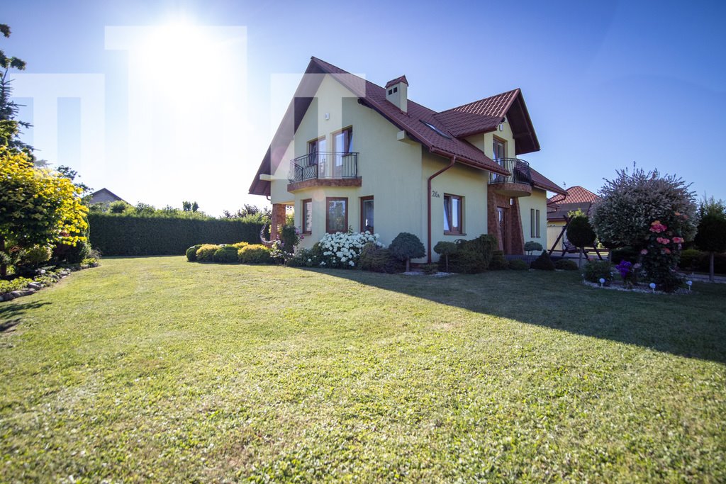 Dom na sprzedaż Dynów, 1 Maja  165m2 Foto 1