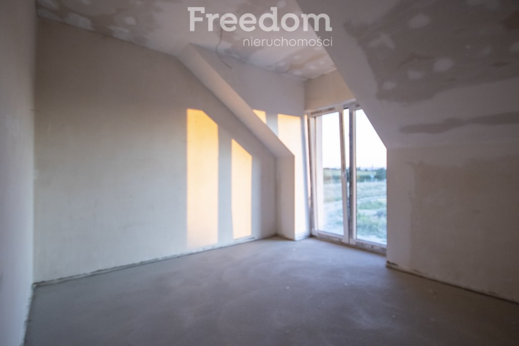 Mieszkanie czteropokojowe  na sprzedaż Nysa  120m2 Foto 5