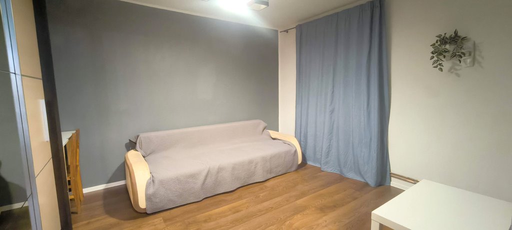 Umeblowana kawalerka z dużą piwnicą, gotowa do wprowadzenia Gliwice, Zatorze, Jana Karola Chodkiewicza  31m2 Foto 1