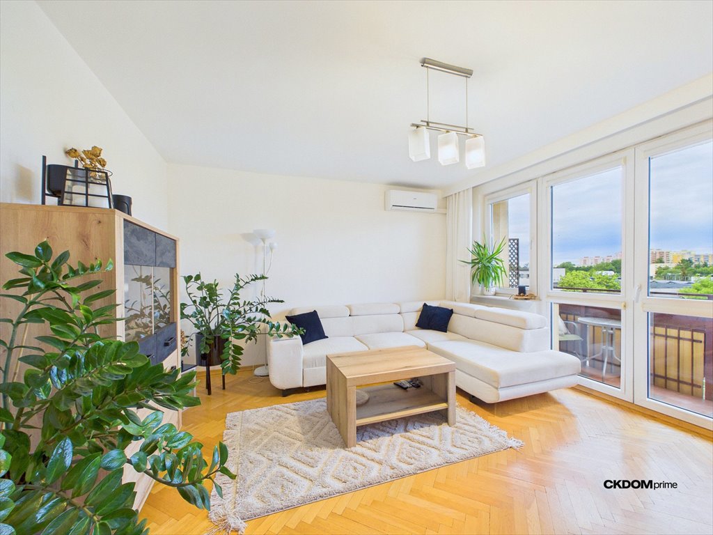 Na sprzedaż komfortowe 3-pokojowe mieszkanie 70 m² w Radomiu Radom, Placowa 9/11  70m2 Foto 1
