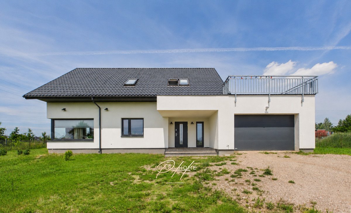 Przestronny dom 203 m² z ogrodem i garażem polecam! Kobierne  203m2 Foto 1