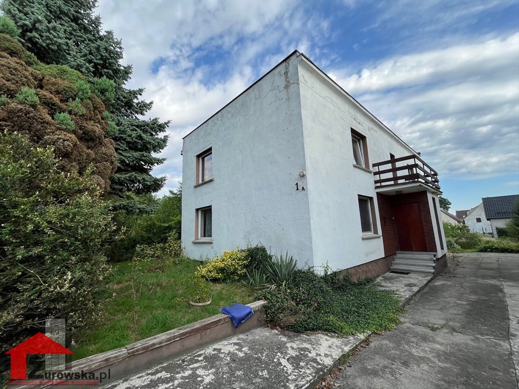 Przestronny dom 143 m² z 6 pokojami i dwoma łazienkami Rożniątów, Biadaczowa  143m2 Foto 1