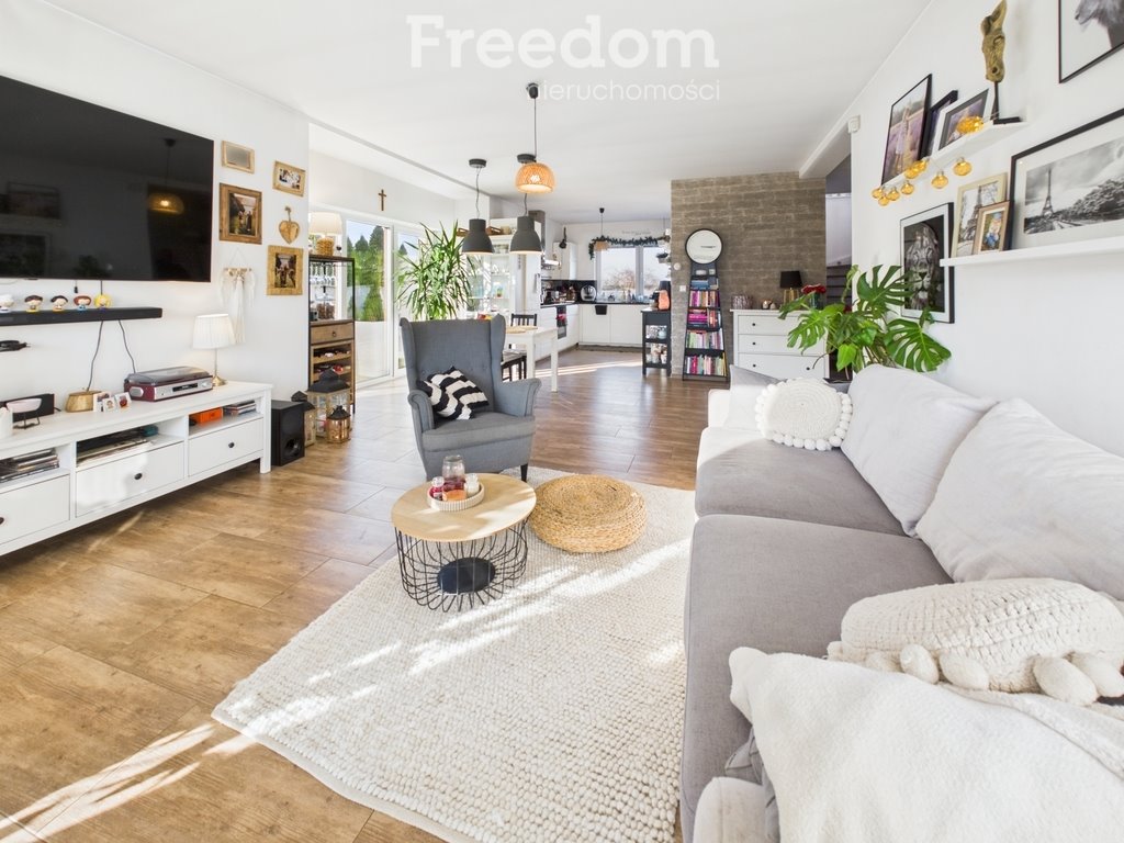 Zapraszam do obejrzenia nowoczesnego domu 149 m² w Prószkowie Prószków, Daszyńskiego 35  149m2 Foto 1