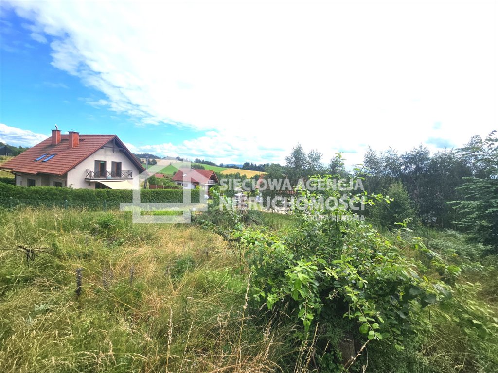 Działka w Brodnicy Górnej z widokiem na las i jezioro Brodnica Górna  1 495m2 Foto 1