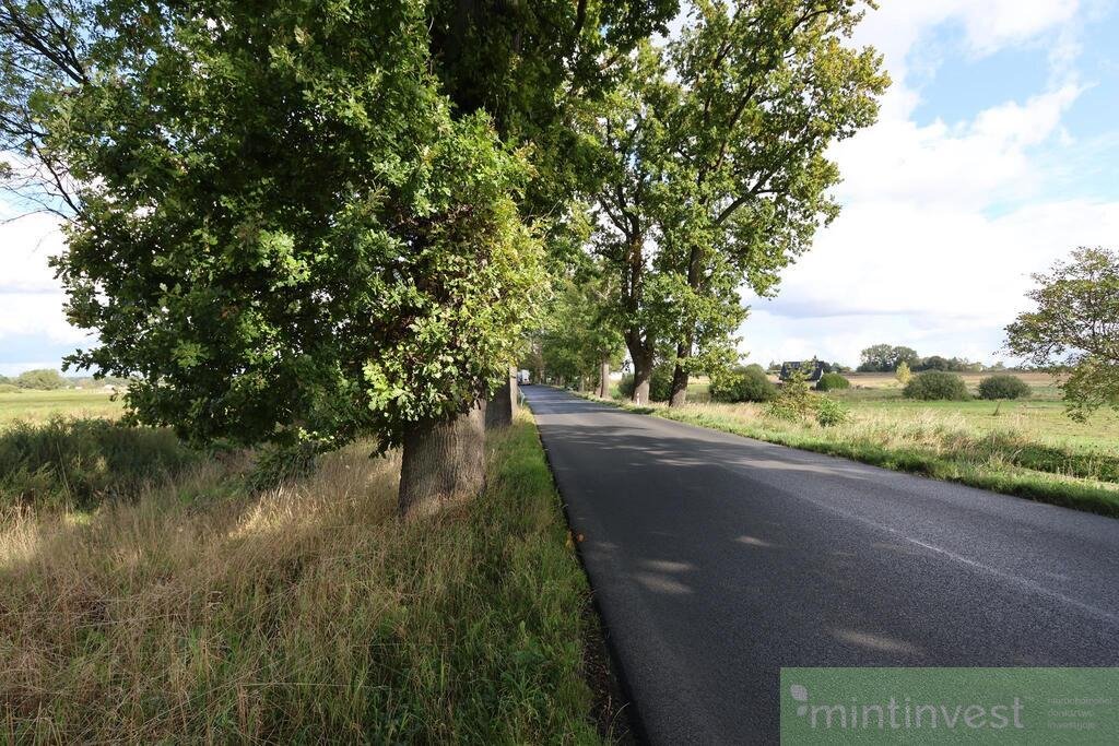 Działka budowlana 1027 m² z mediami i warunkami zabudowy. Dębice  1 027m2 Foto 1