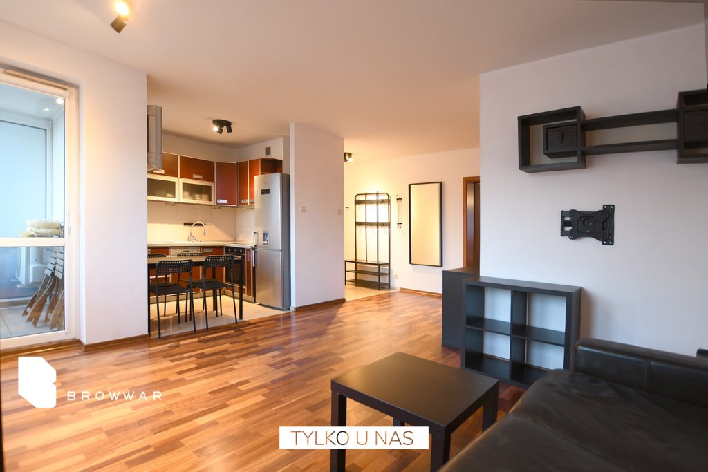 Mieszkanie dwupokojowe na sprzedaż Poznań, Jeżyce, św. Wawrzyńca  56m2 Foto 1