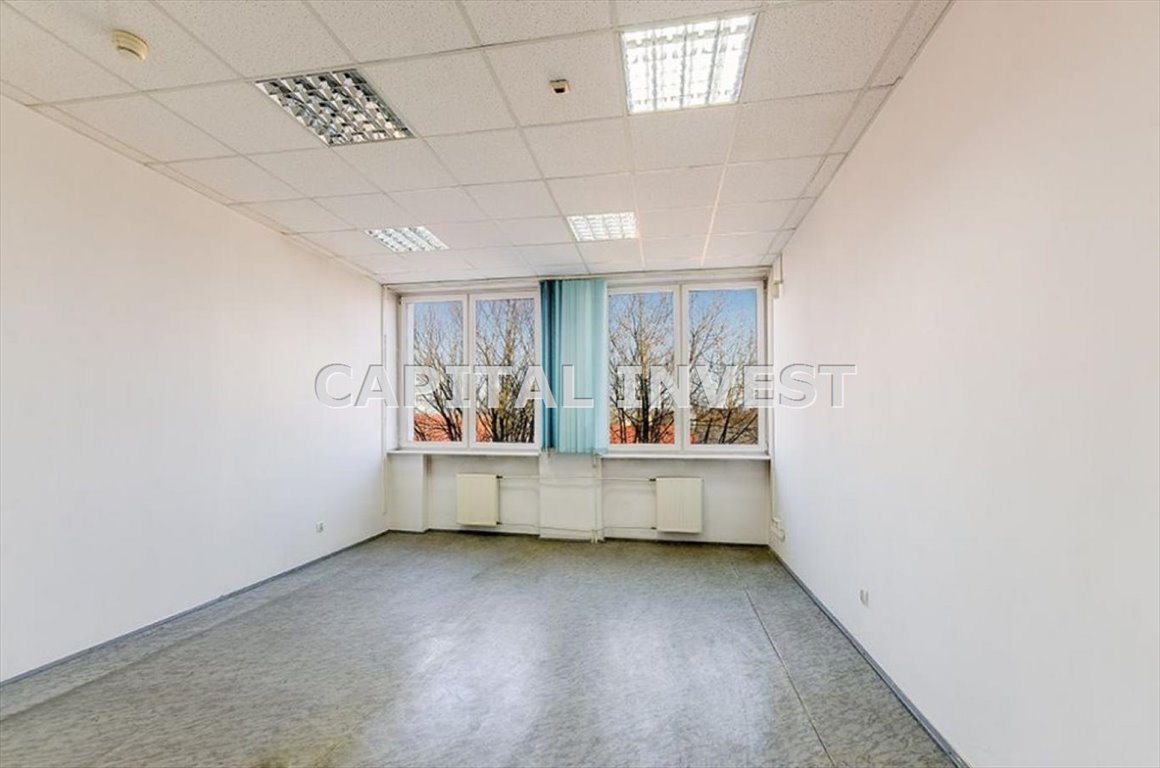 Lokal użytkowy na sprzedaż Łask  1 850m2 Foto 2